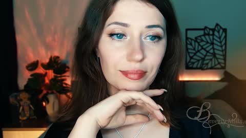 Snapshot of missbeverlymills chatting on 01/25/25, 09:57 The divine Beverly online show from 01/25/25, 09:57