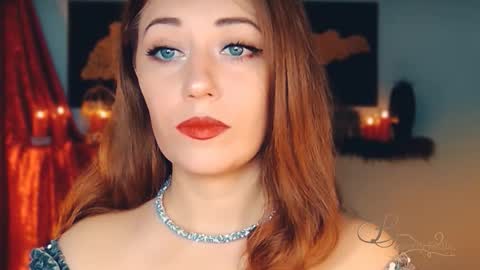 Snapshot of missbeverlymills chatting on 10/27/25, 03:54 The divine Beverly online show from 10/27/25, 03:54