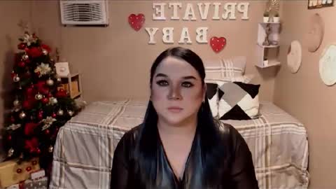 Snapshot of missbigcockxxx chatting on 10/19/25, 11:27 missbigcockxxx online show from 10/19/25, 11:27