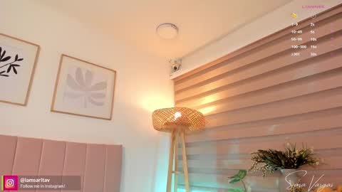 Snapshot of missbrasil_ chatting on 10/07/25, 11:40 Sara Vanegas online show from 10/07/25, 11:40