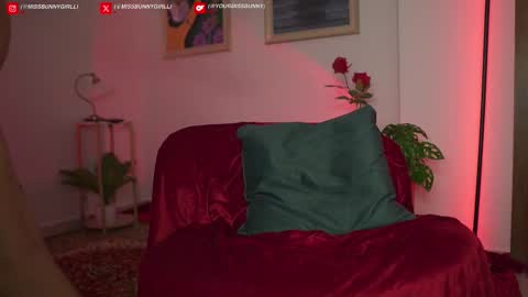 missbunnygirl online show from 11/10/25, 01:54