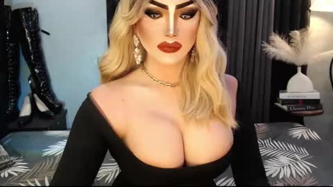 PRIESTESS CHANNEL online show from 11/14/25, 04:49