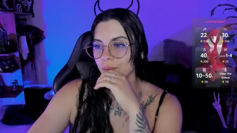 Snapshot of misscharlottte_18 chatting on 10/04/25, 04:10 Missy Charlottte. Hey remember to give me a thumbs up ty online show from 10/04/25, 04:10