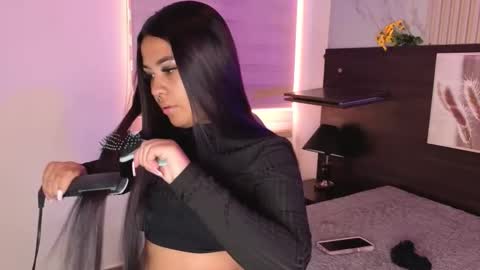 misscheelsee_as online show from 10/24/25, 02:13