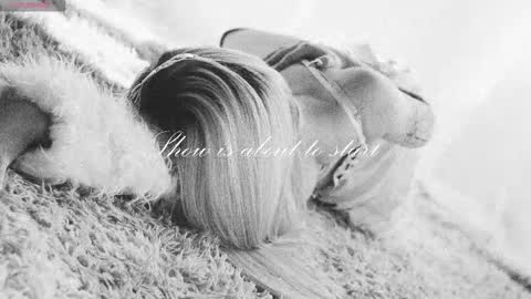 Chloe freelance model Please your thumbs up are important  online show from 11/07/25, 11:38