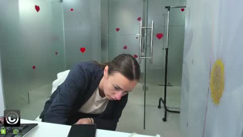 Miss Domina online show from 06/17/26, 02:47