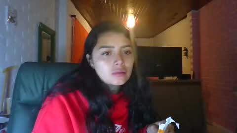 Snapshot of misselii chatting on 10/16/25, 12:33 melodie online show from 10/16/25, 12:33