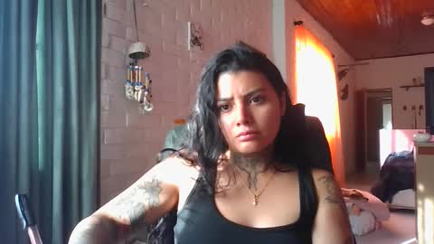 Snapshot of misselii chatting on 11/10/25, 08:52 melodie online show from 11/10/25, 08:52