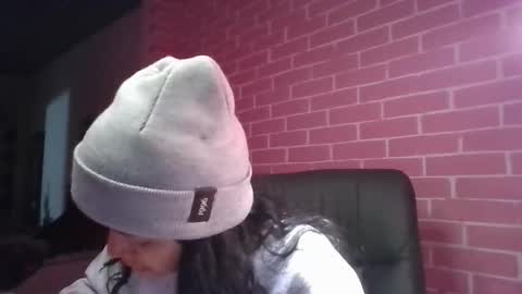 Snapshot of misselii chatting on 11/26/25, 04:24 melodie online show from 11/26/25, 04:24