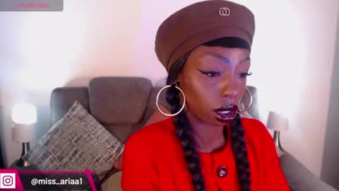 Emilie Diaz online show from 06/09/26, 04:18
