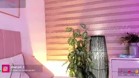 Julieta Arboleda   but i like call me esme online show from 07/23/26, 11:13