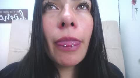 Snapshot of missexy303av chatting on 01/13/25, 06:16 missexy303av online show from 01/13/25, 06:16