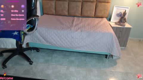 Snapshot of missgomezz_ chatting on 01/29/25, 06:43 Maria Gomezz online show from 01/29/25, 06:43