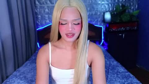 im your queen steffie online show from 06/08/26, 12:05