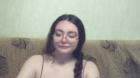 missis mona online show from 02/19/25, 08:10