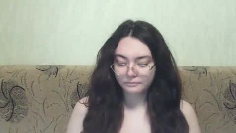 missis mona online show from 03/05/25, 07:38