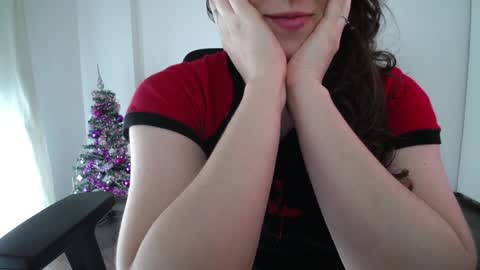 Ivana online show from 01/07/25, 04:37