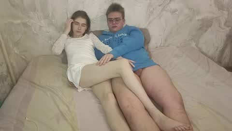 Ashley and Alex online show from 05/25/26, 11:55
