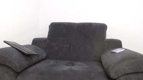 missjenifer online show from 06/08/26, 09:26