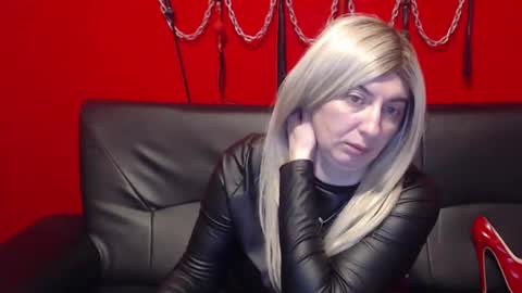 MissKaliAnia online show from 12/09/24, 10:00