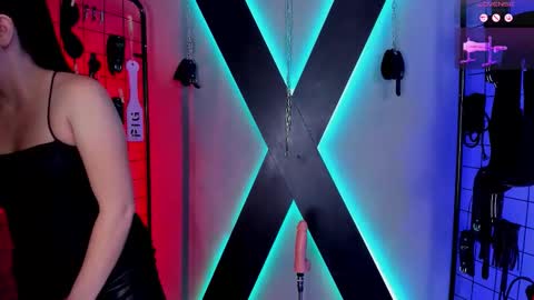 Miss Kara and Ariana online show from 09/23/25, 12:08