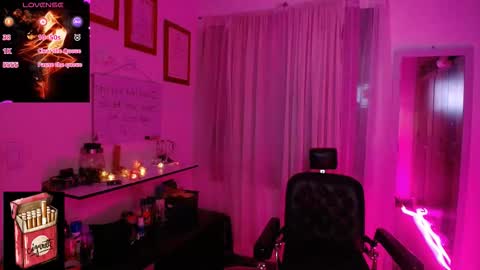 Snapshot of misslana_wn chatting on 10/08/25, 02:42 LanaLul online show from 10/08/25, 02:42