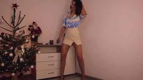 Lullu online show from 12/29/24, 04:48