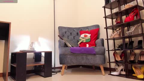 Im Valentina  online show from 12/30/24, 08:54
