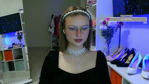 OneGoddess online show from 11/03/25, 05:58