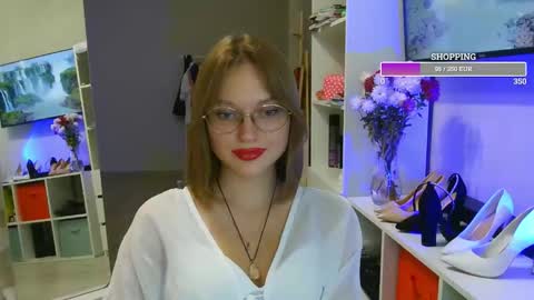 OneGoddess online show from 11/06/25, 06:42