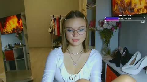 OneGoddess online show from 11/07/25, 05:57