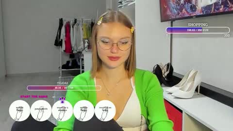 OneGoddess online show from 11/12/25, 09:25