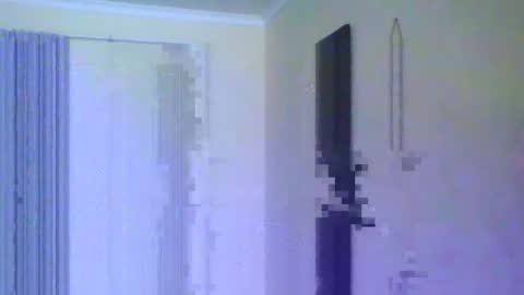 Snapshot of missmeandre chatting on 03/06/25, 11:47 4bdn couple online show from 03/06/25, 11:47