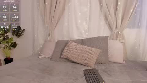 Alejandra  online show from 07/28/26, 11:17