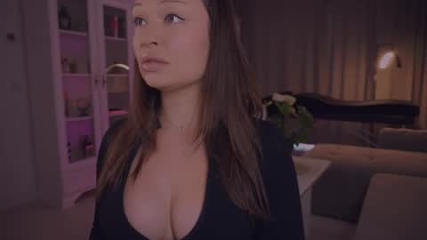 LUXXANDRA online show from 07/21/26, 07:11