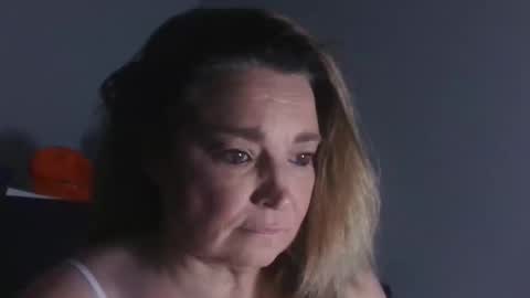 Snapshot of missmessyglaze chatting on 11/08/25, 07:52 missmessyglaze online show from 11/08/25, 07:52