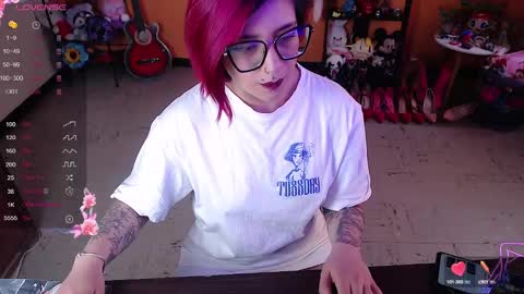 Miss Mia online show from 12/07/24, 01:18