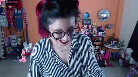 Miss Mia online show from 12/11/24, 04:53