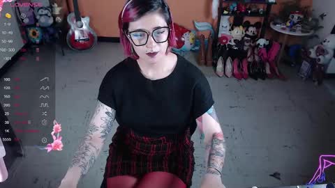 Miss Mia online show from 12/12/24, 09:26