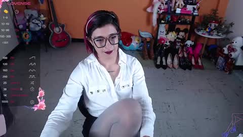 Miss Mia online show from 12/17/24, 12:54