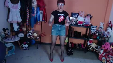 Miss Mia online show from 06/09/26, 10:21