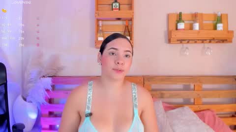 Snapshot of missmiaa_ chatting on 11/23/25, 11:54 Mia online show from 11/23/25, 11:54