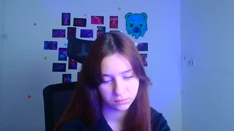 Snapshot of missmiamiss chatting on 11/22/25, 12:37 Mia online show from 11/22/25, 12:37