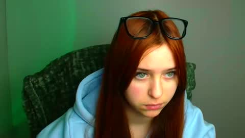 Snapshot of missmiamiss chatting on 02/04/26, 12:33 Mia online show from 02/04/26, 12:33