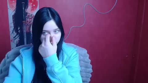Snapshot of missmiamiss chatting on 02/25/26, 06:45 Mia online show from 02/25/26, 06:45