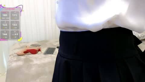 Mia online show from 05/22/26, 02:12