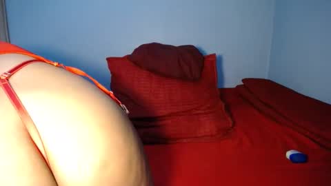 mimmi online show from 01/22/25, 08:51
