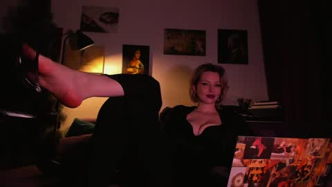   online show from 01/04/25, 12:49