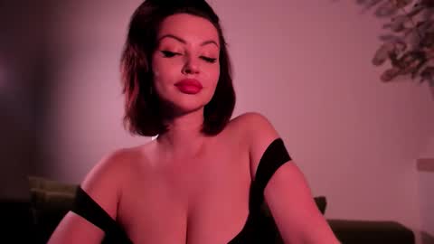   online show from 09/25/25, 04:00