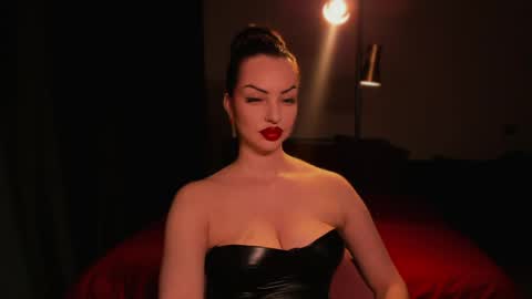   online show from 05/02/26, 07:30